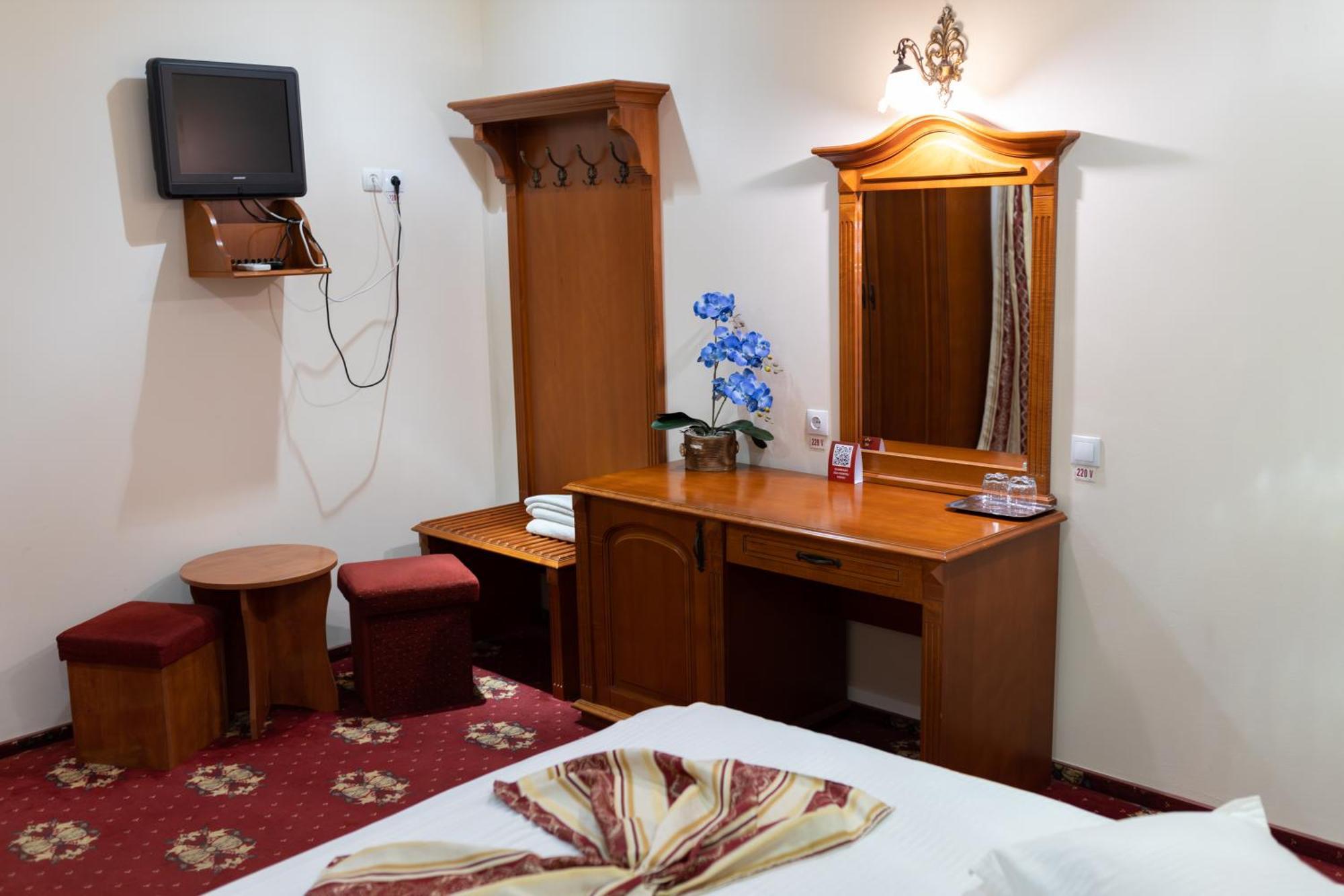 Hotel Coral Σάτου Μάρε Εξωτερικό φωτογραφία